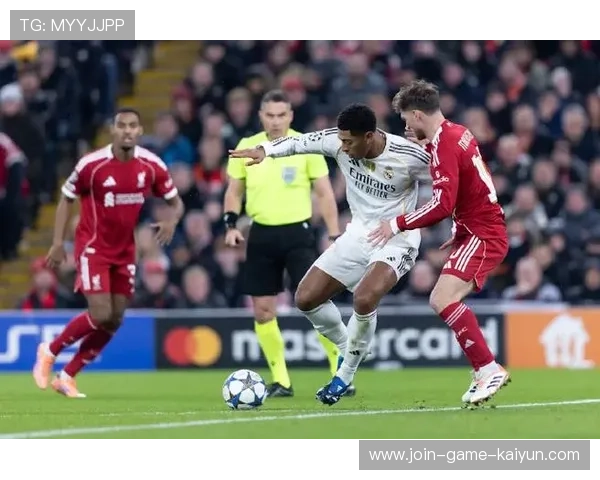 皇马若加大中场拼抢强度,将有效遏制对手反击 皇马若加大中场拼抢强度,将有效遏制对手反击