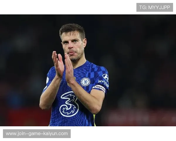 切尔西科尔维尔甩头攻门命中蓝军死忠集体跳起